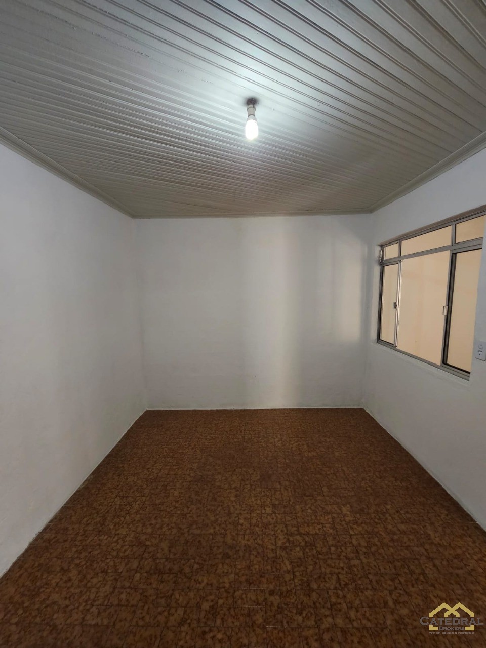 Casa à venda com 2 quartos, 155m² - Foto 11