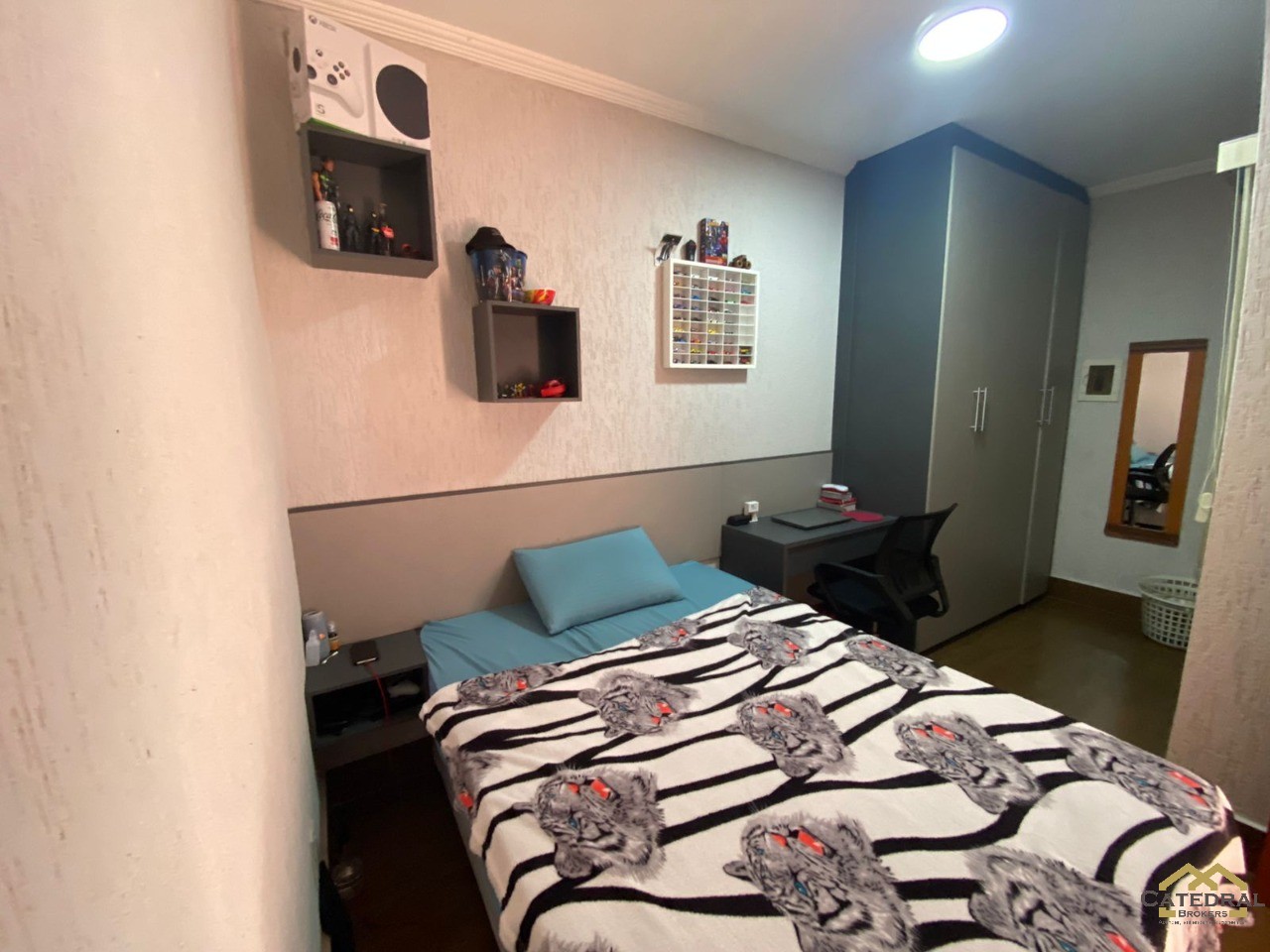 Sobrado à venda com 3 quartos, 320m² - Foto 13