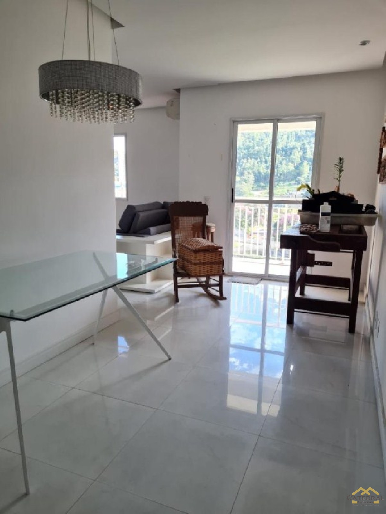 Apartamento à venda com 1 quarto, 61m² - Foto 7