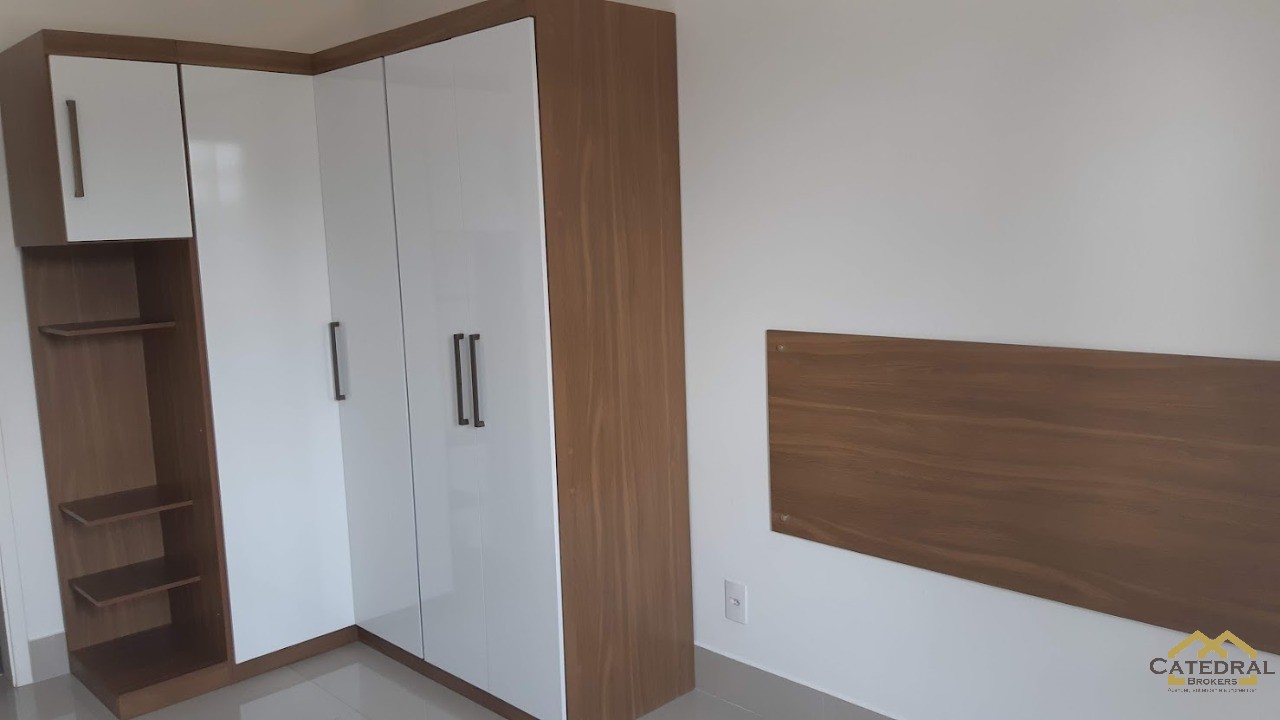 Apartamento à venda com 2 quartos, 66m² - Foto 8