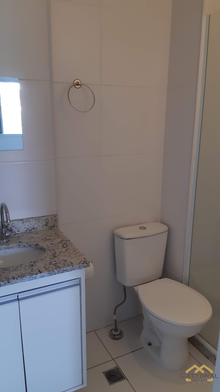 Apartamento à venda com 2 quartos, 66m² - Foto 11