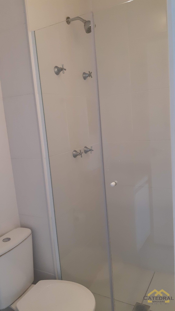 Apartamento à venda com 2 quartos, 66m² - Foto 12