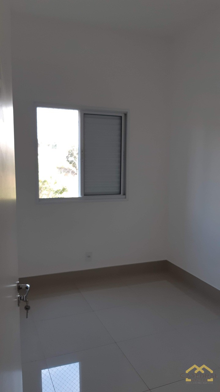 Apartamento à venda com 2 quartos, 66m² - Foto 14