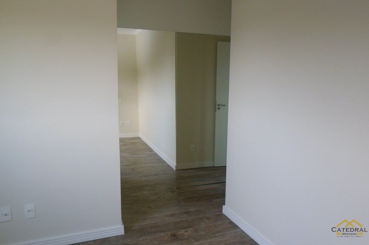 Apartamento à venda com 3 quartos, 111m² - Foto 13