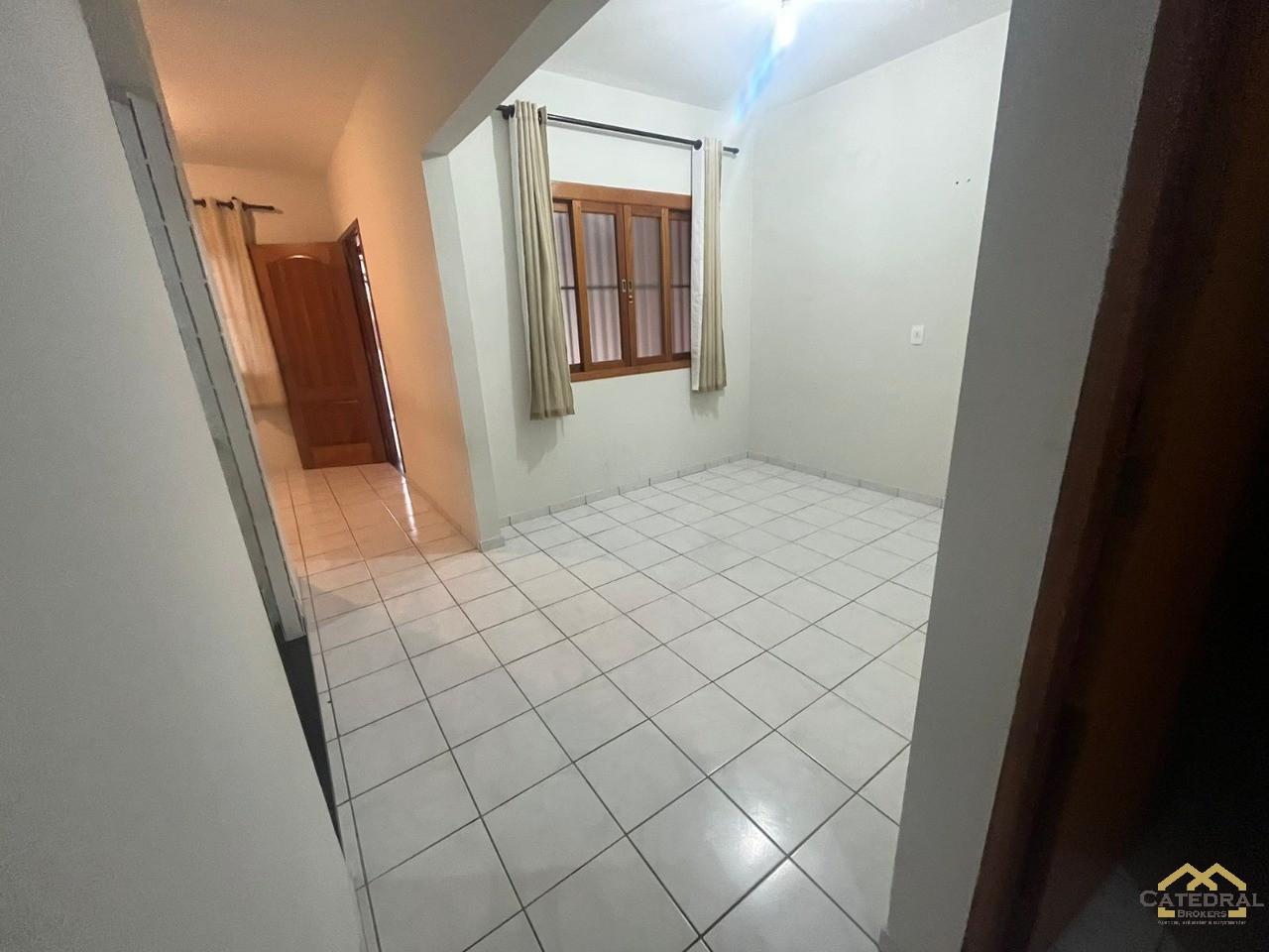 Casa à venda com 2 quartos, 145m² - Foto 5