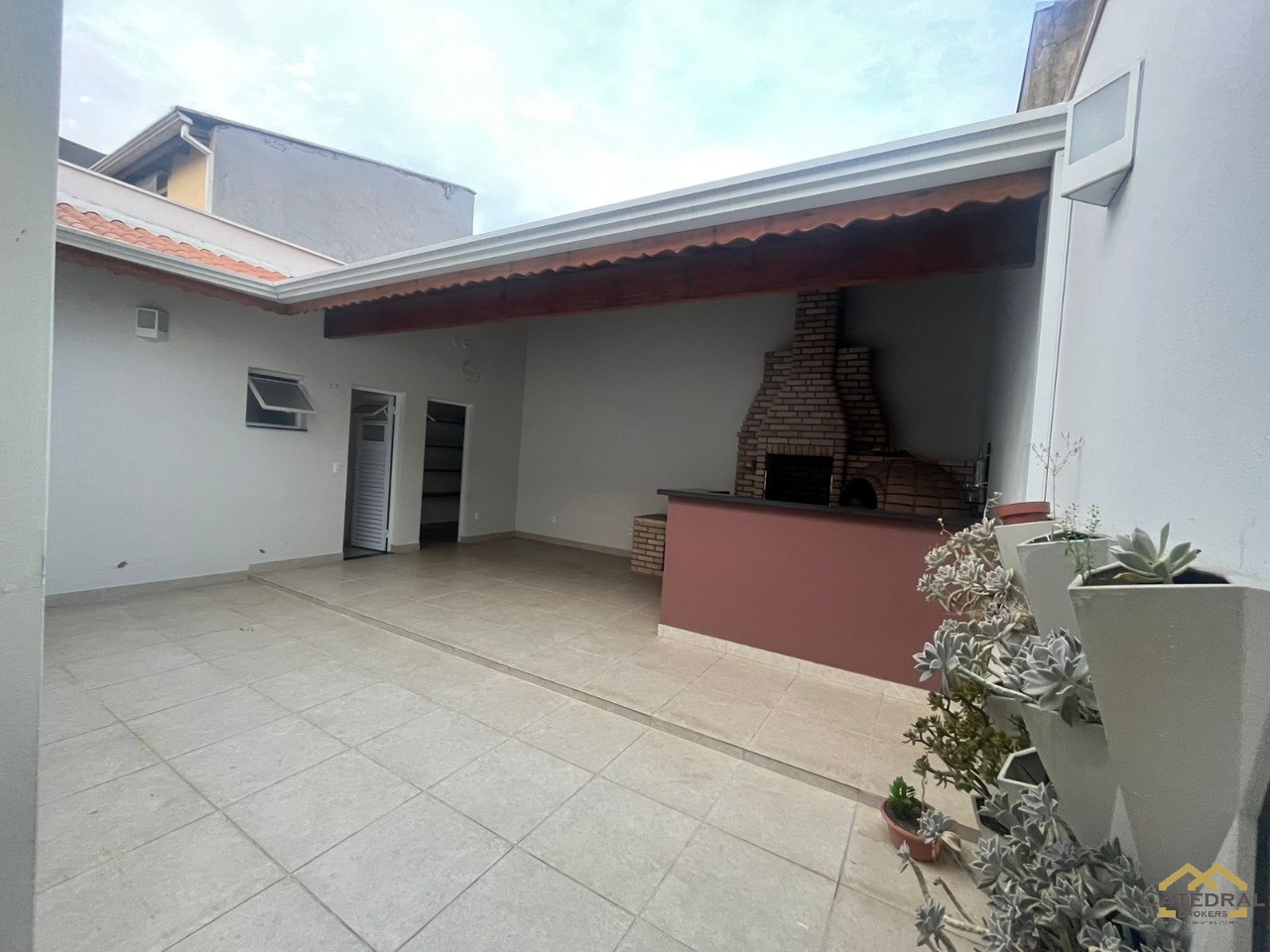 Casa à venda com 2 quartos, 145m² - Foto 16