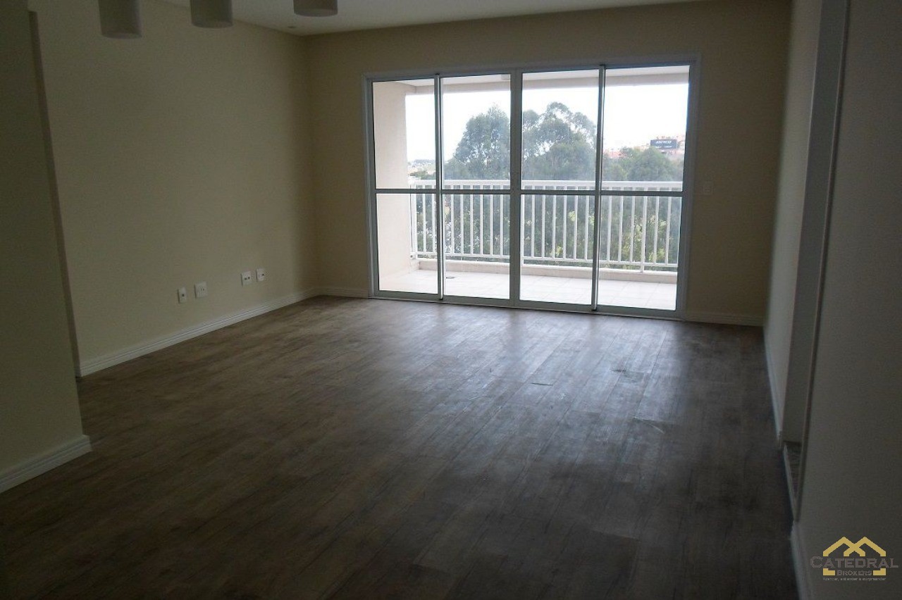 Apartamento à venda com 3 quartos, 111m² - Foto 3