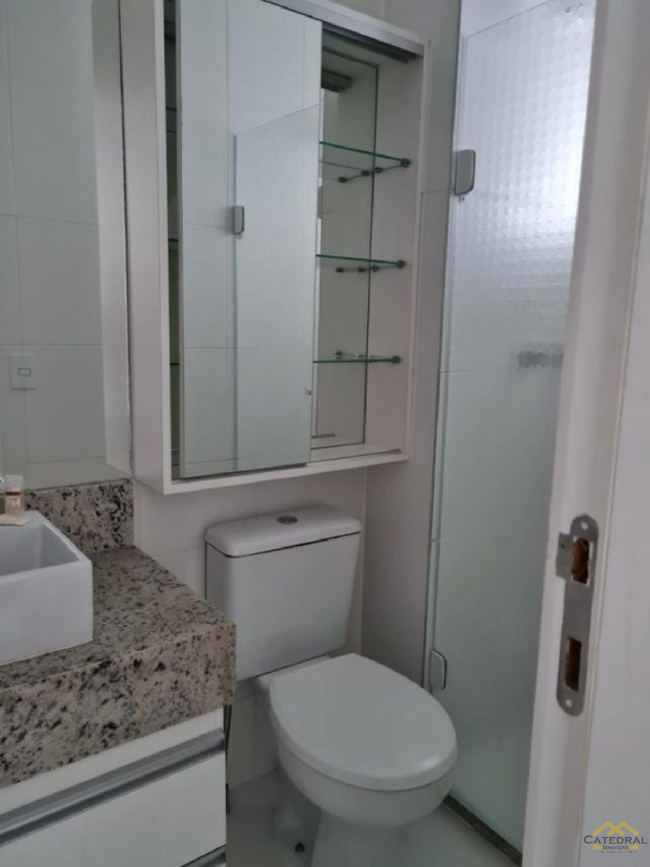 Apartamento à venda com 1 quarto, 61m² - Foto 15