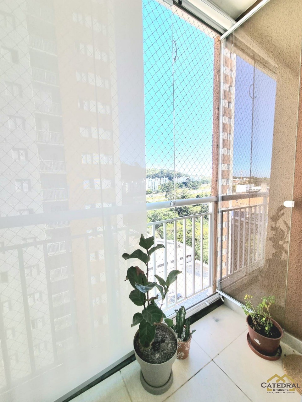 Apartamento à venda com 3 quartos, 61m² - Foto 3