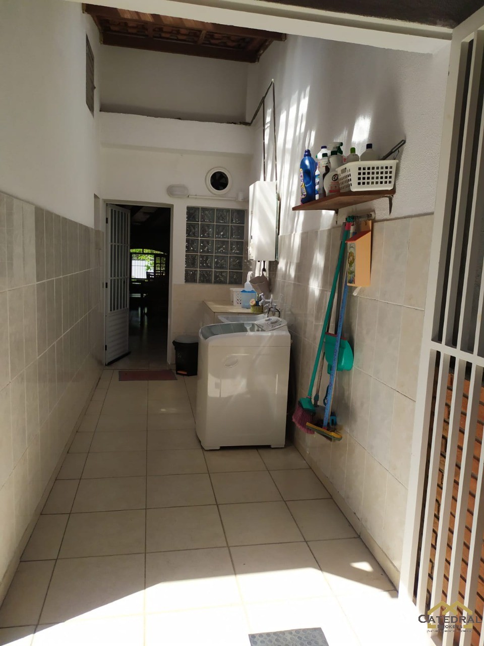 Casa à venda com 3 quartos, 180m² - Foto 10