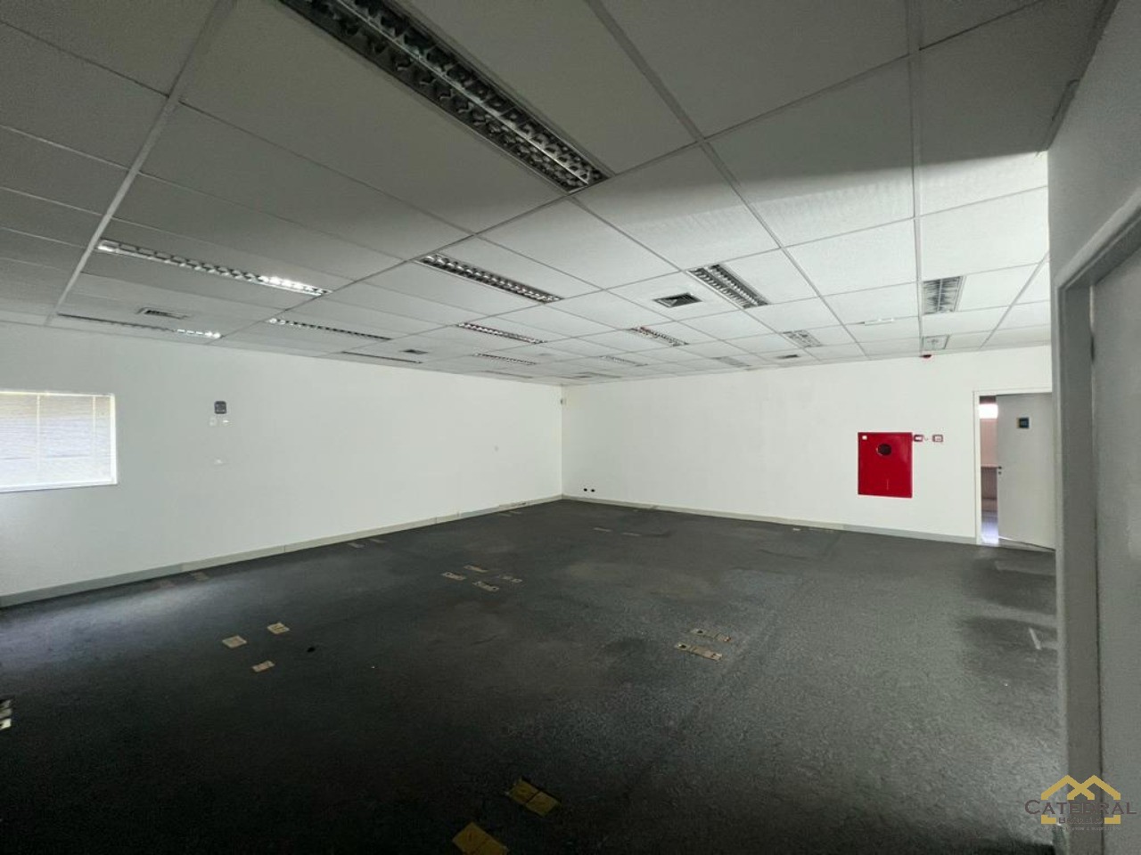 Loja-Salão para alugar, 1000m² - Foto 12