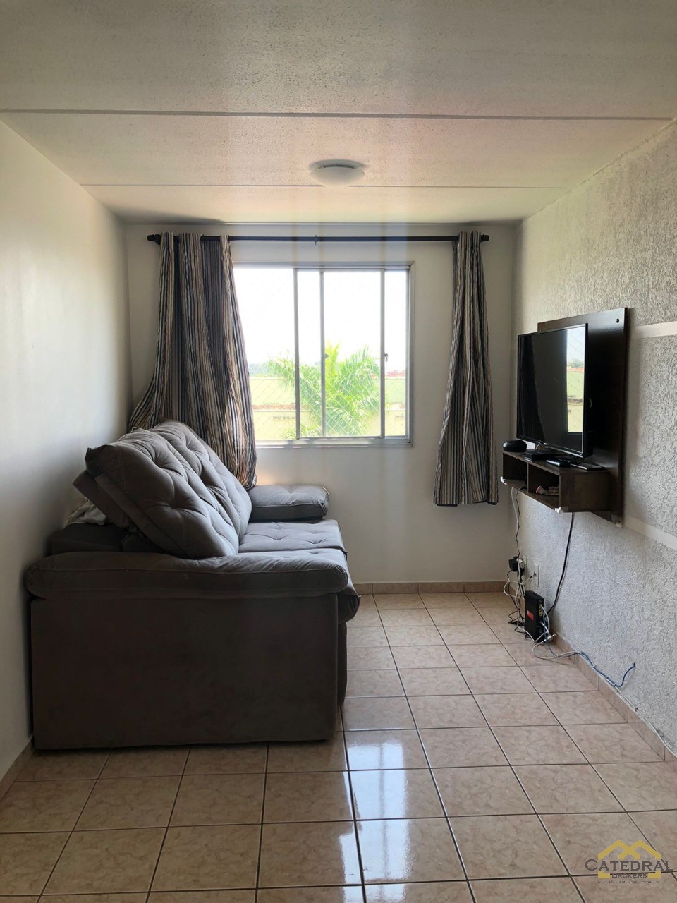 Apartamento à venda com 3 quartos, 70m² - Foto 2