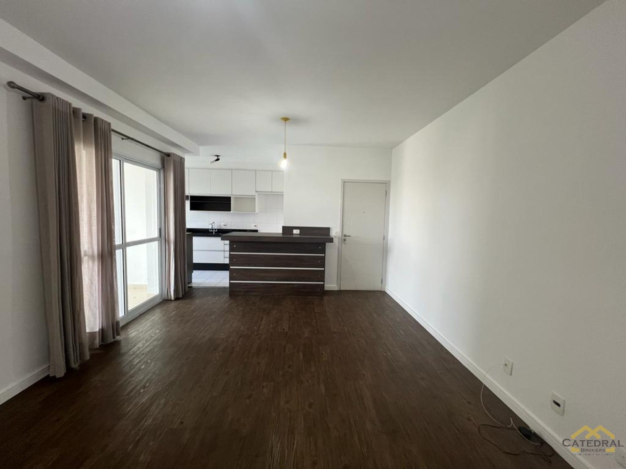 Apartamento para alugar com 3 quartos, 109m² - Foto 1