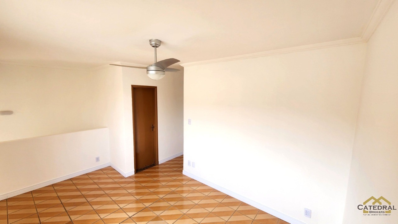 Sobrado à venda com 2 quartos, 163m² - Foto 8