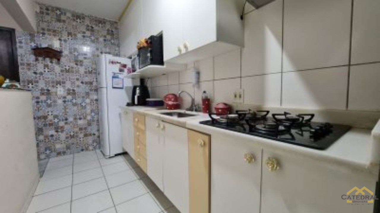 Apartamento à venda com 2 quartos, 60m² - Foto 7