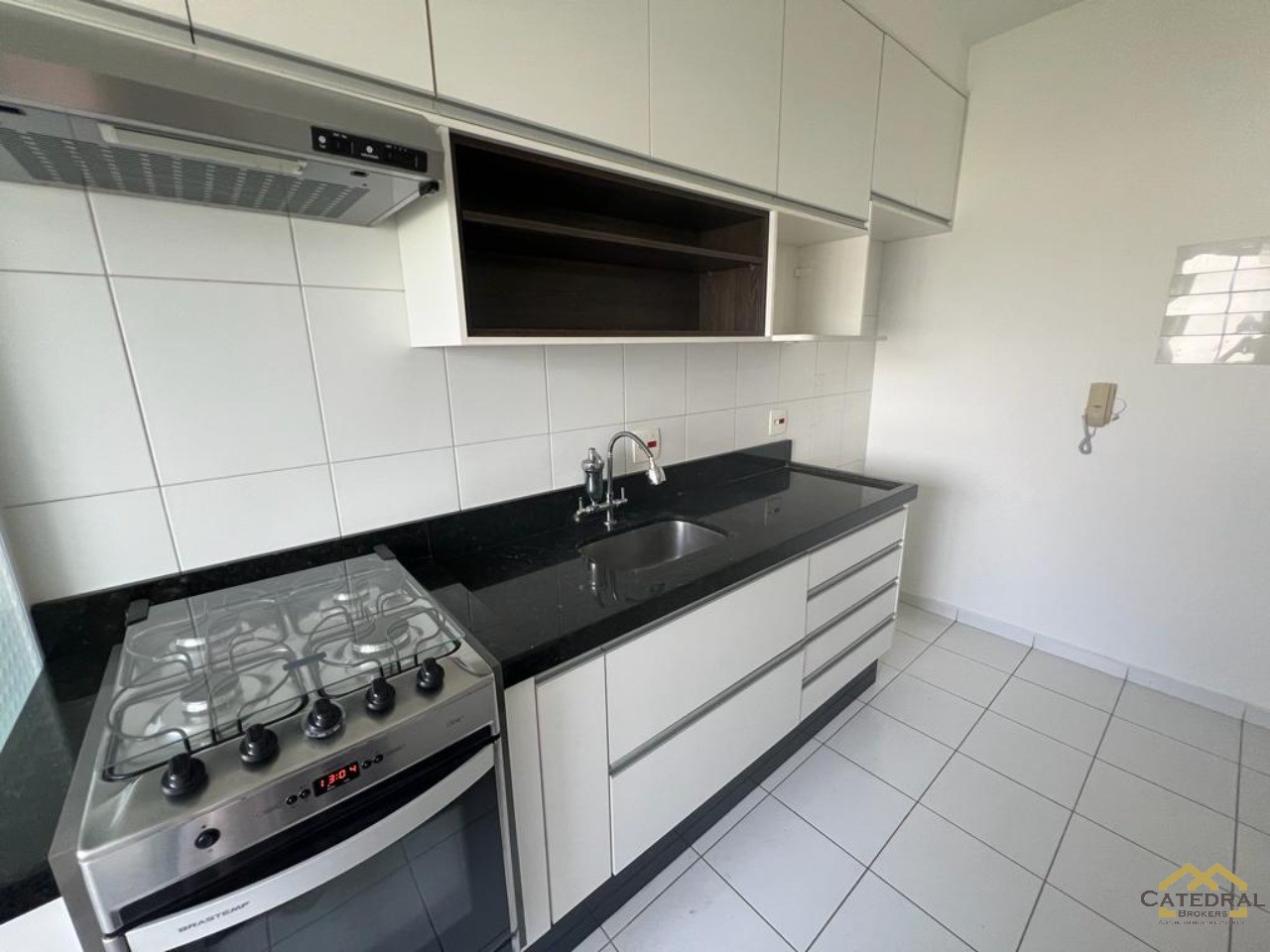 Apartamento para alugar com 3 quartos, 109m² - Foto 17