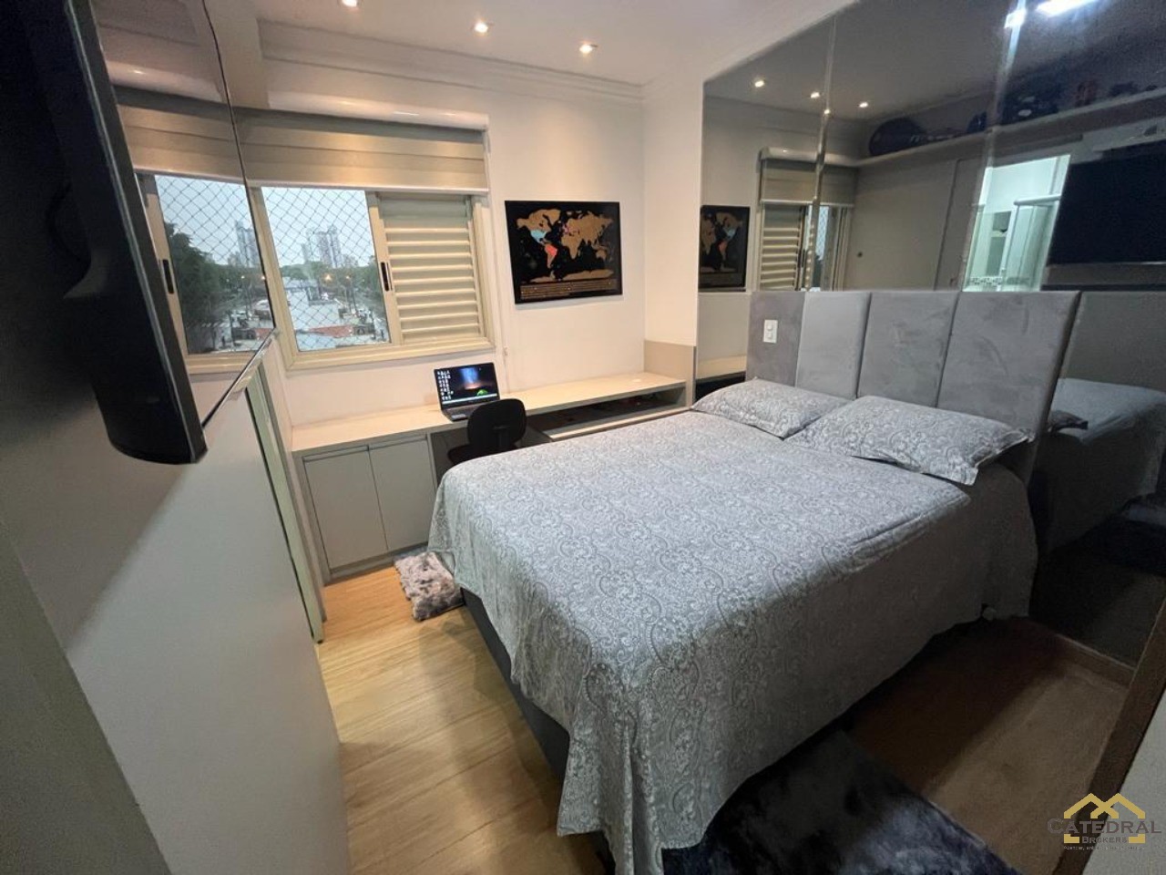 Apartamento à venda com 4 quartos, 187m² - Foto 14