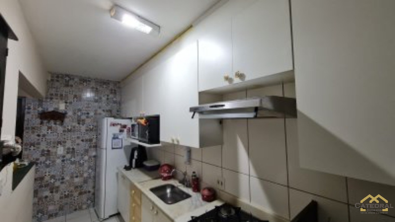 Apartamento à venda com 2 quartos, 60m² - Foto 9