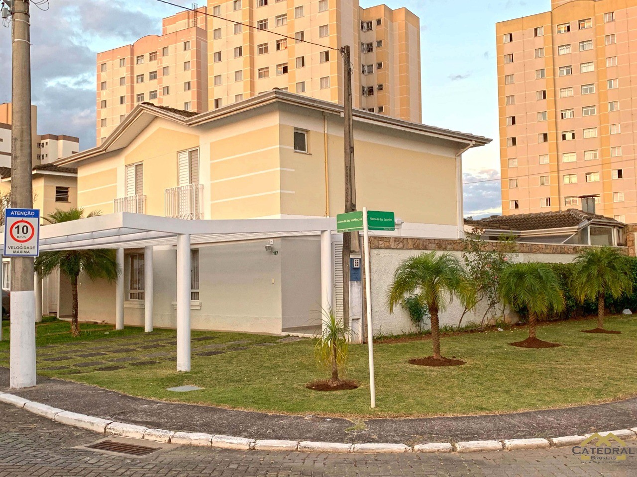 Casa de Condomínio à venda com 4 quartos, 182m² - Foto 13