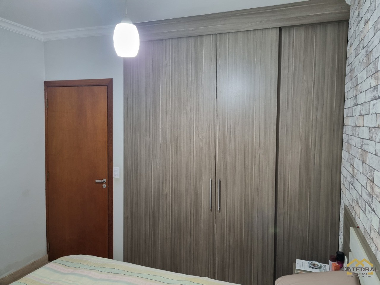 Casa de Condomínio à venda com 3 quartos, 250m² - Foto 9