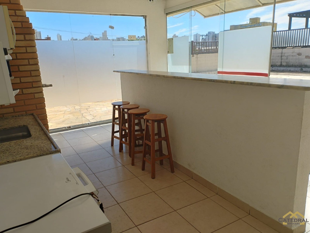 Apartamento à venda com 2 quartos, 60m² - Foto 15