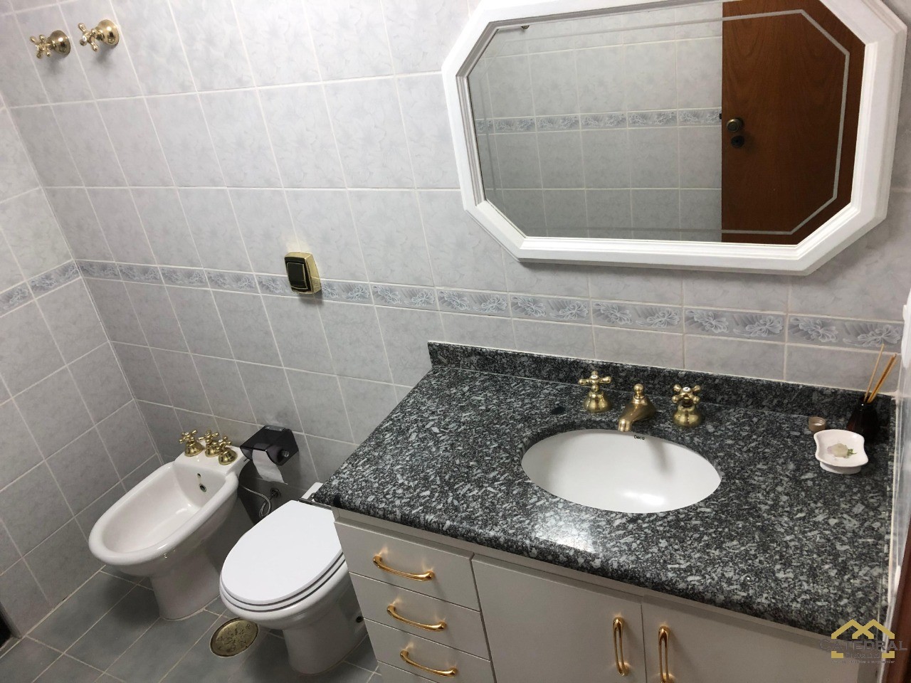 Apartamento à venda e aluguel com 3 quartos, 147m² - Foto 23