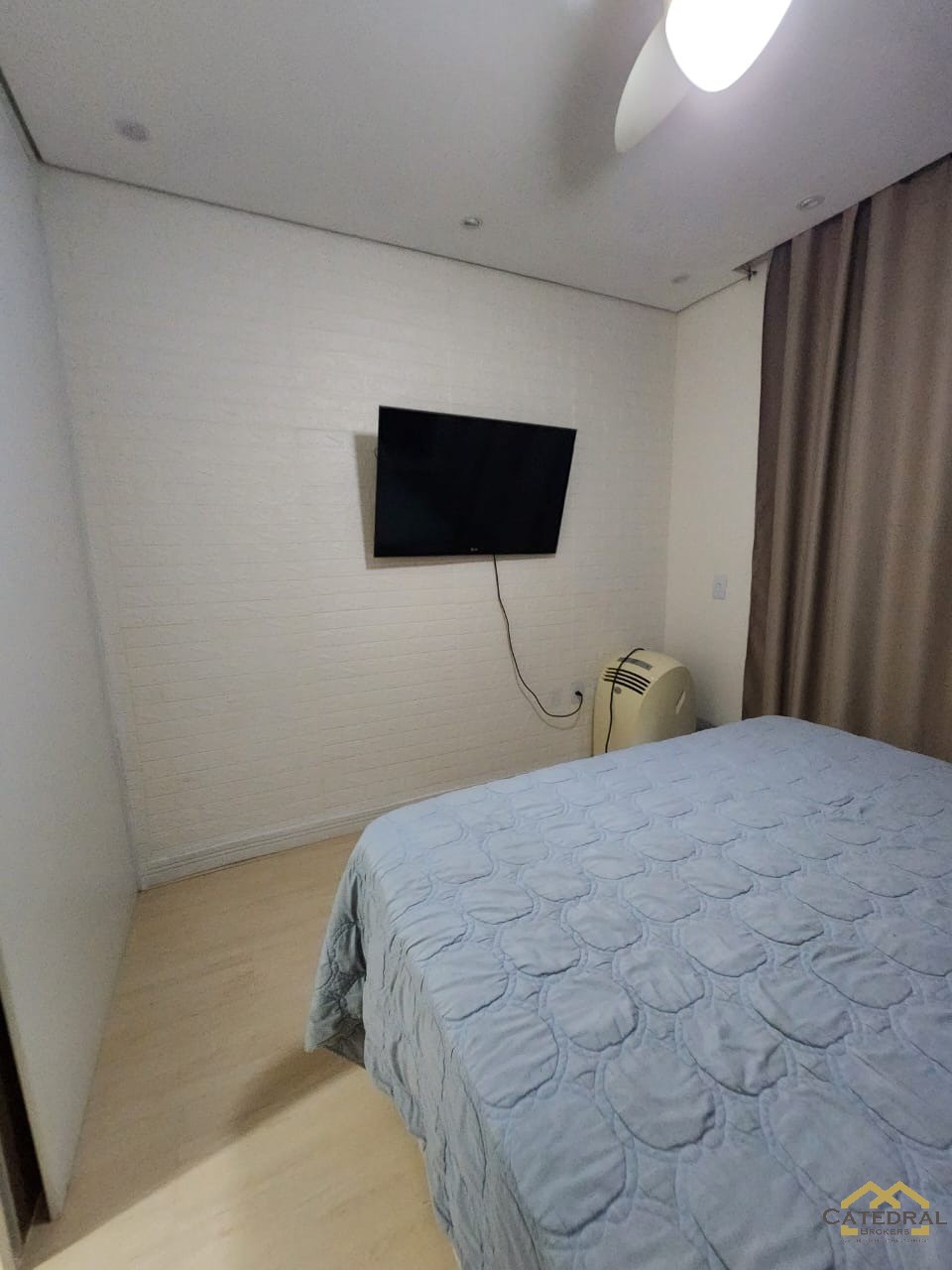 Casa à venda com 3 quartos, 240m² - Foto 14