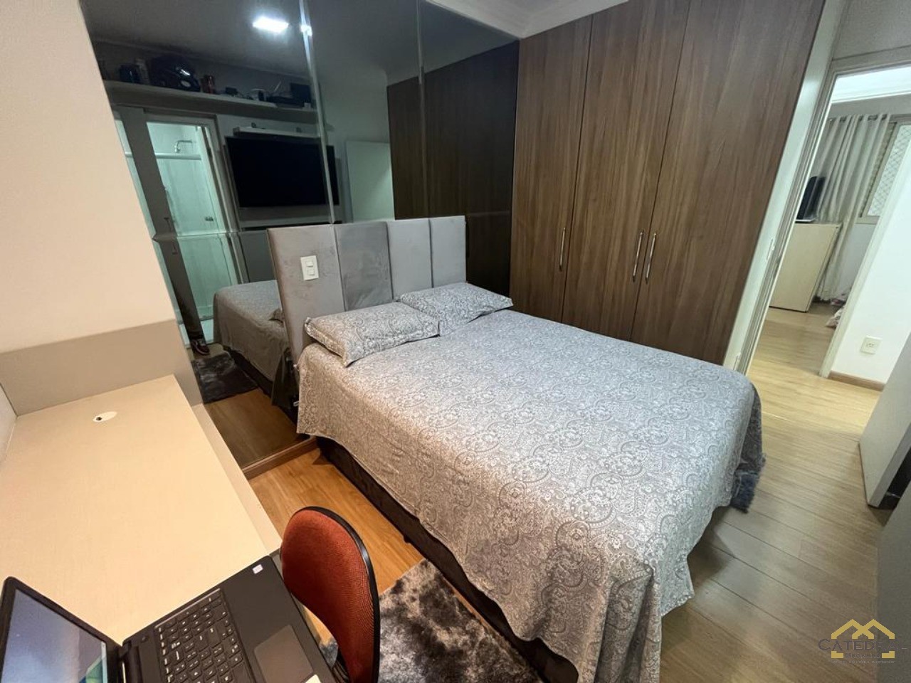 Apartamento à venda com 4 quartos, 187m² - Foto 10