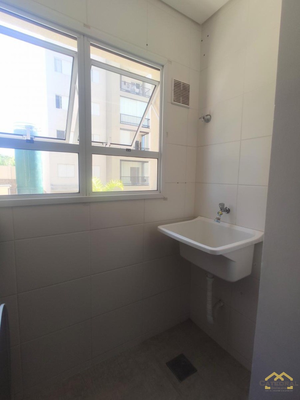 Apartamento à venda com 2 quartos, 60m² - Foto 14