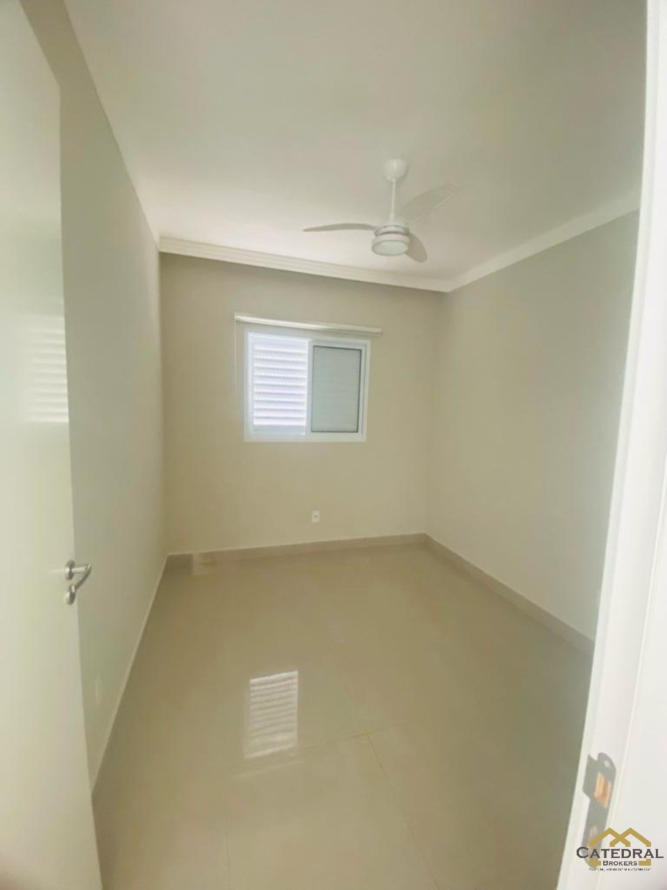 Apartamento à venda com 2 quartos, 50m² - Foto 10