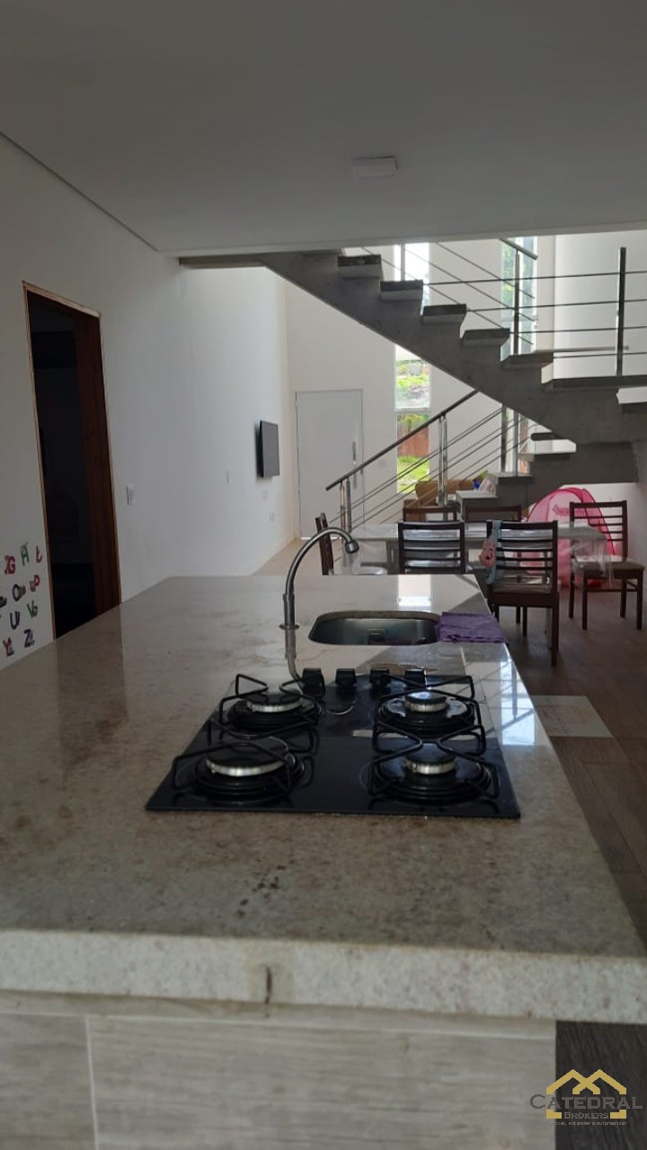 Casa de Condomínio à venda com 2 quartos, 132m² - Foto 3