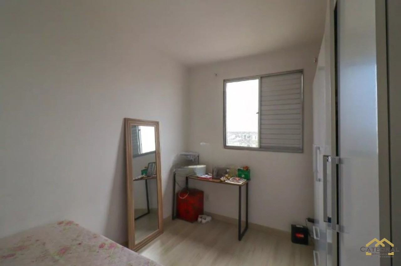 Apartamento à venda com 2 quartos, 52m² - Foto 13