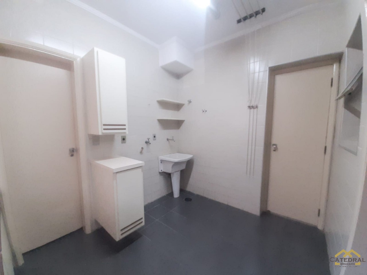 Apartamento para alugar com 5 quartos, 220m² - Foto 14