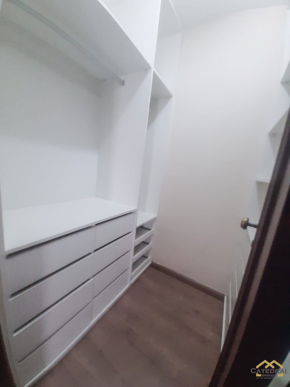 Apartamento para alugar com 5 quartos, 220m² - Foto 25