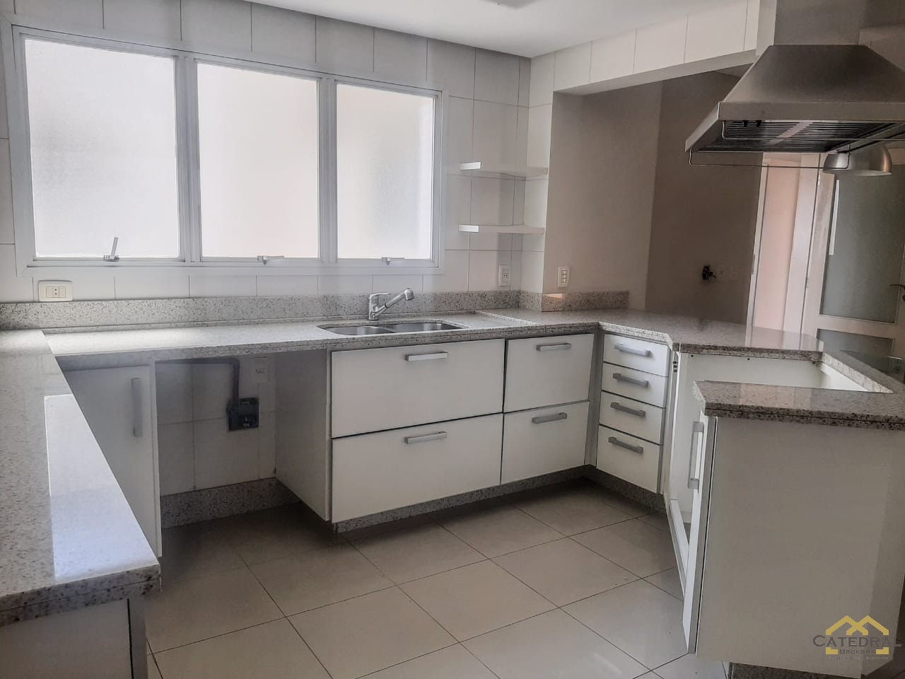 Cobertura à venda com 4 quartos, 310m² - Foto 4