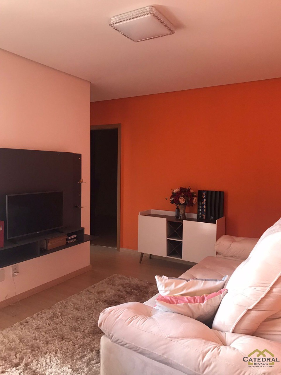 Apartamento para alugar com 2 quartos, 61m² - Foto 3