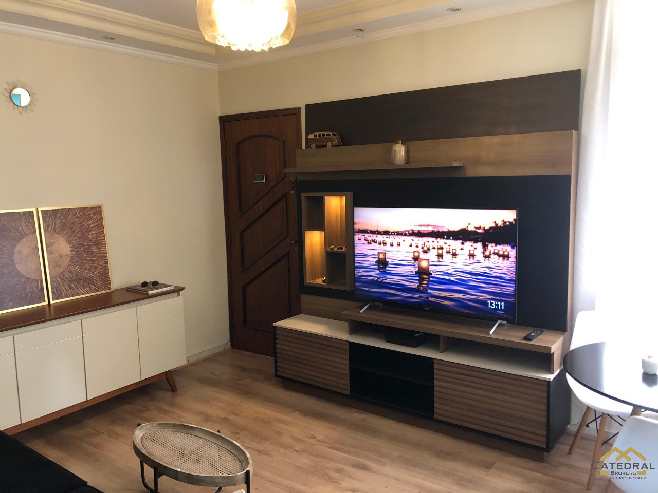 Apartamento à venda com 2 quartos, 57m² - Foto 1