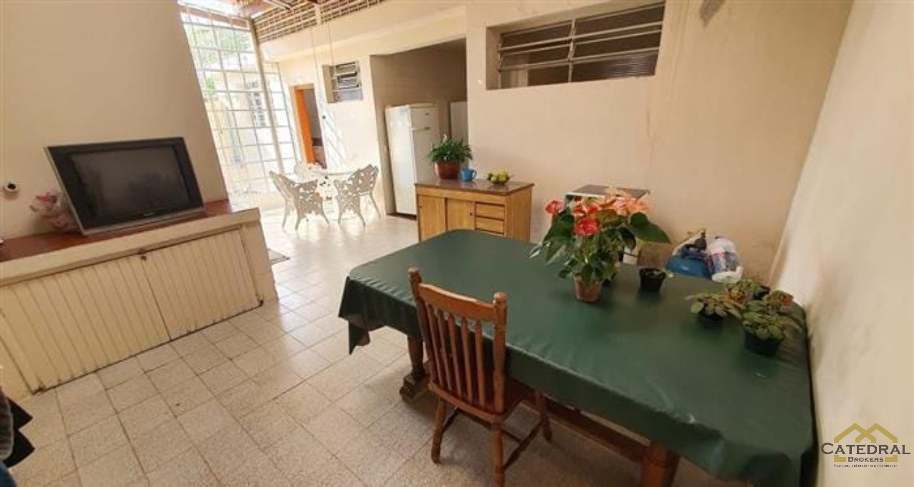 Casa à venda com 2 quartos, 208m² - Foto 19