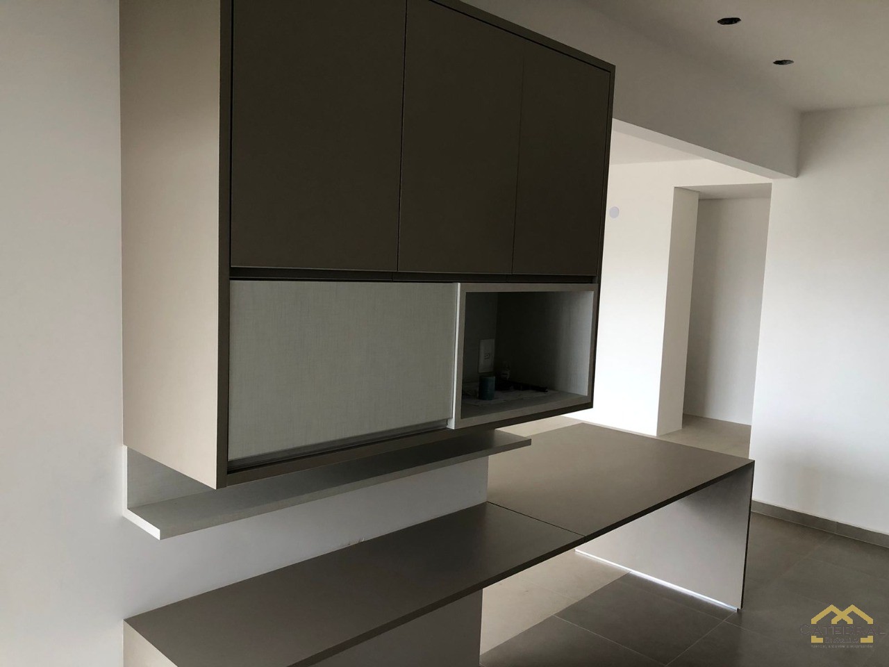 Apartamento à venda e aluguel com 3 quartos, 141m² - Foto 9