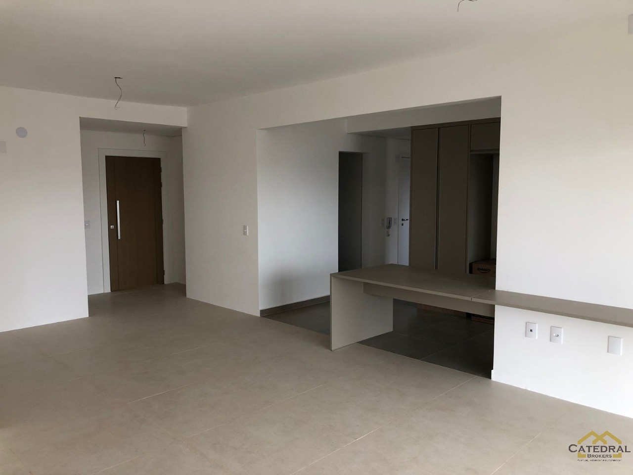 Apartamento à venda e aluguel com 3 quartos, 141m² - Foto 7