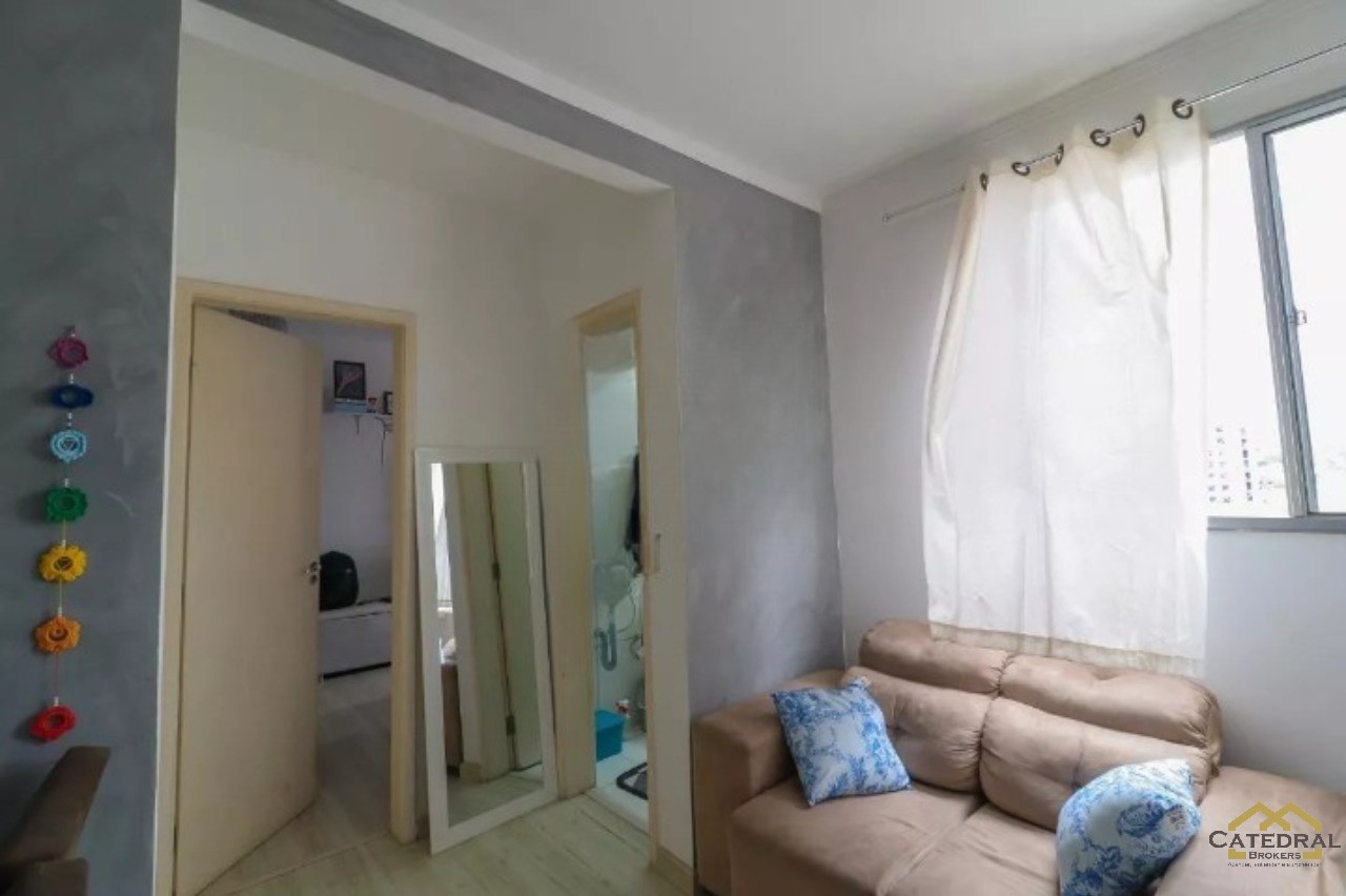 Apartamento à venda com 2 quartos, 52m² - Foto 2