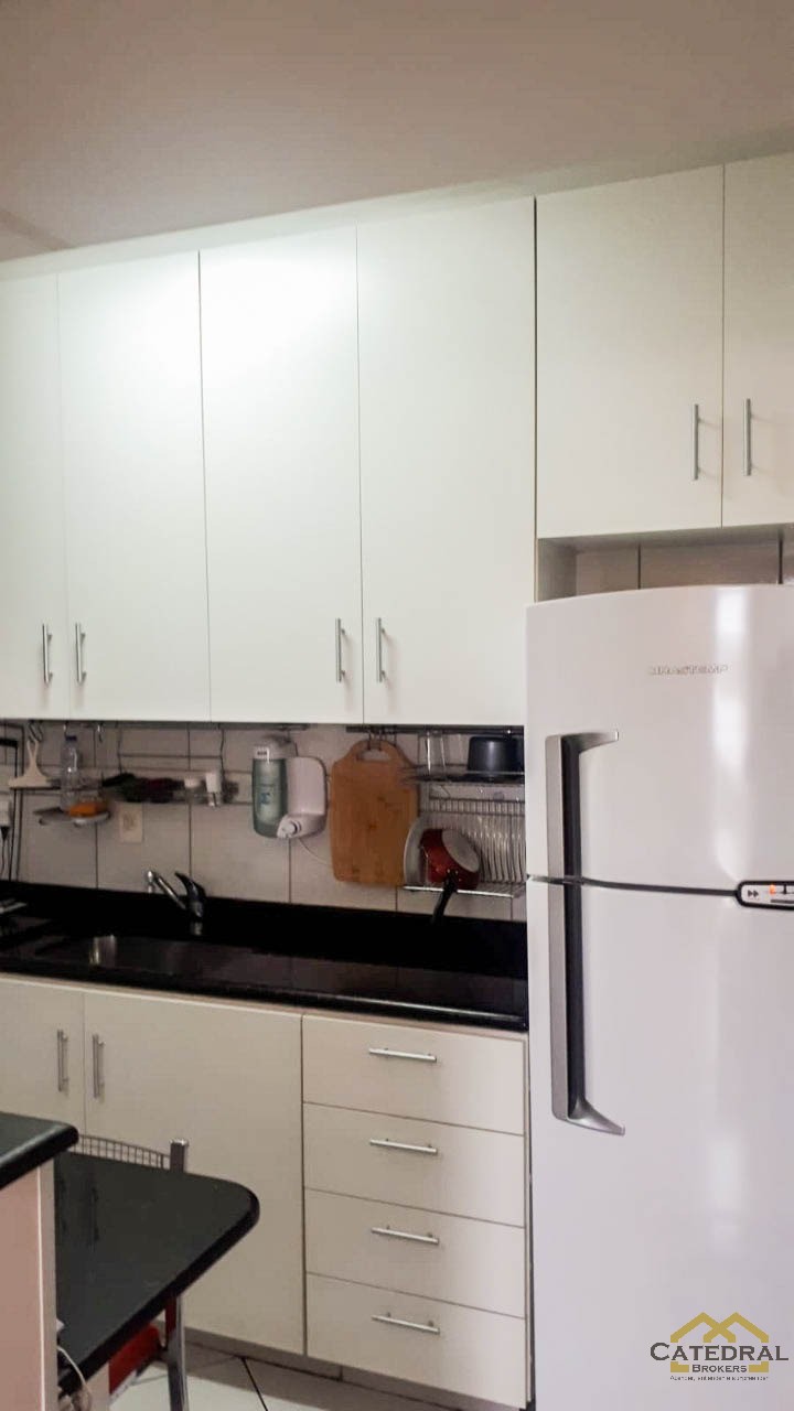 Apartamento à venda com 3 quartos, 72m² - Foto 15