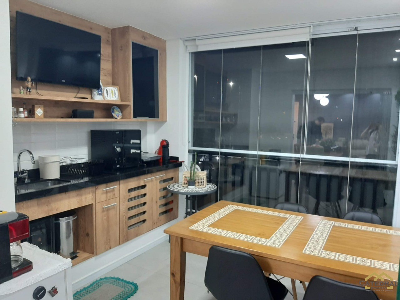 Apartamento à venda com 3 quartos, 109m² - Foto 3