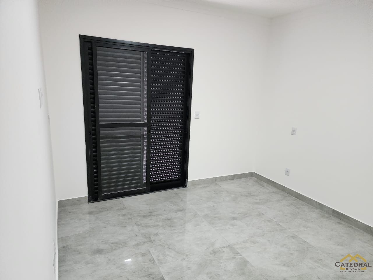 Casa à venda com 3 quartos, 105m² - Foto 8