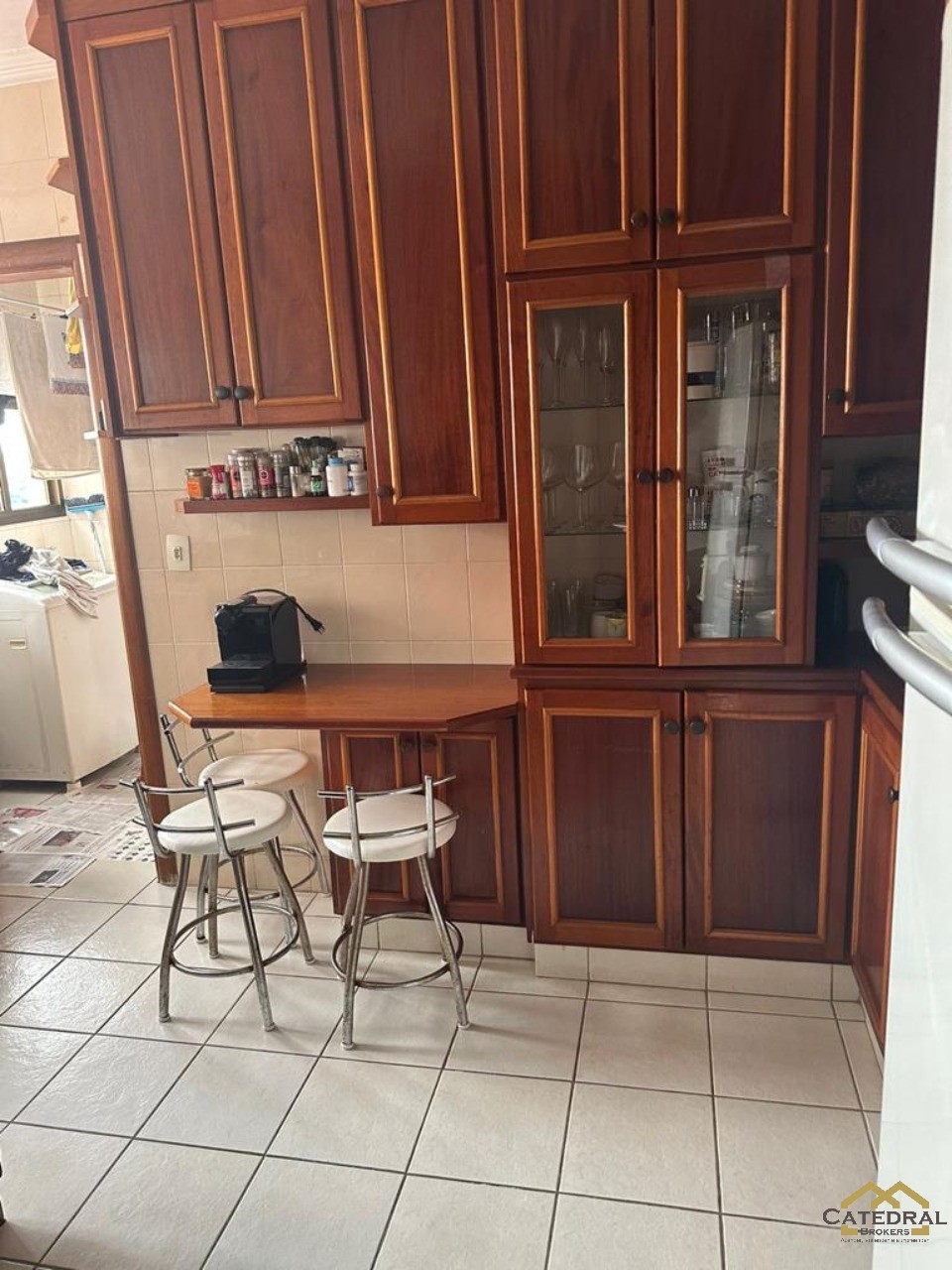 Apartamento à venda com 3 quartos, 142m² - Foto 6