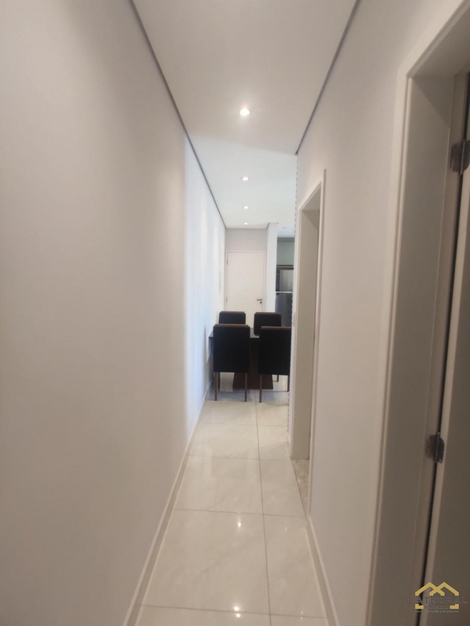 Apartamento à venda com 2 quartos, 60m² - Foto 15