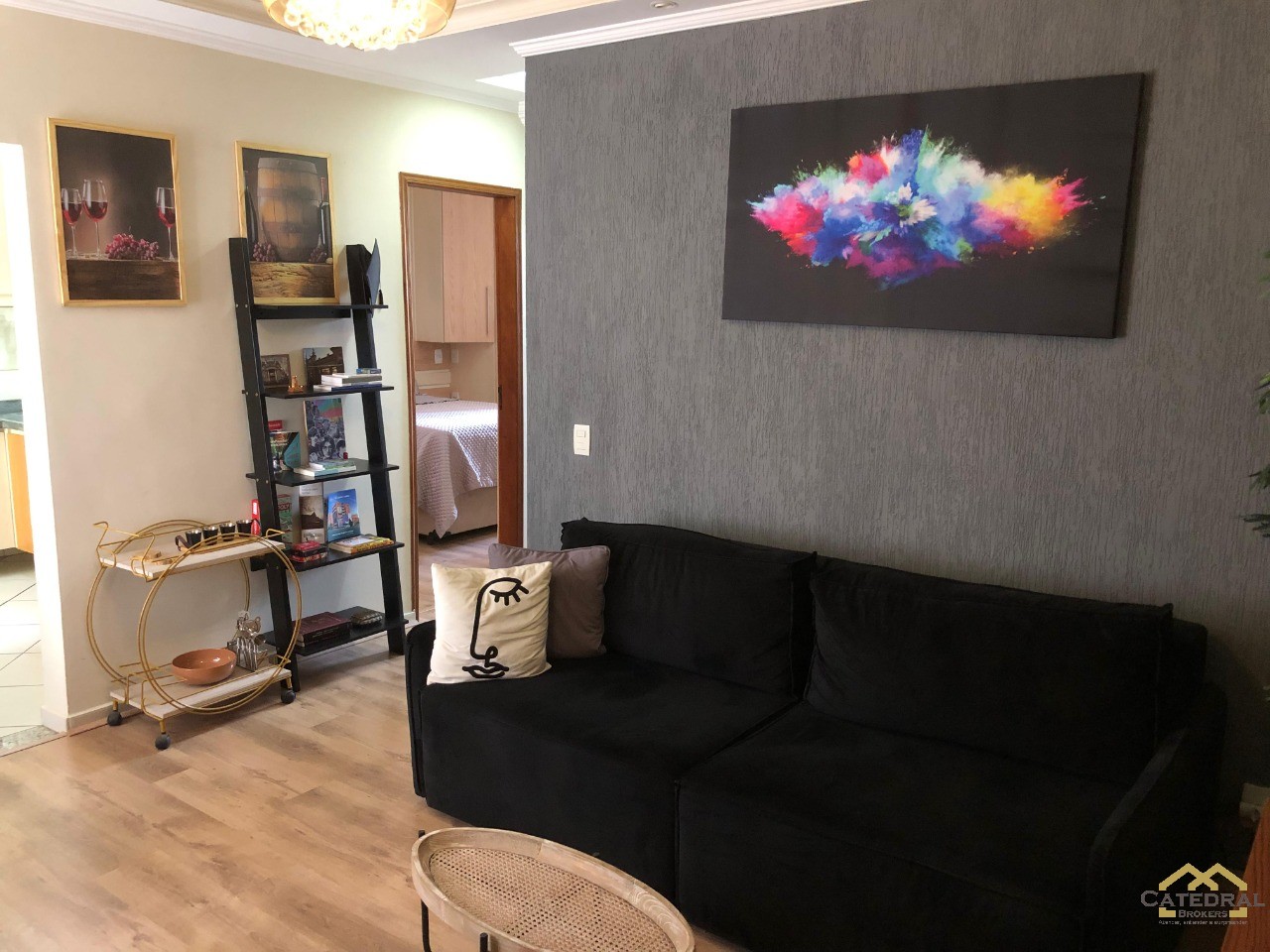 Apartamento à venda com 2 quartos, 57m² - Foto 2