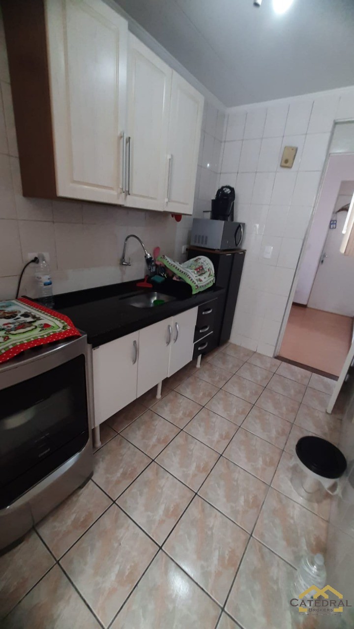 Apartamento à venda com 2 quartos, 56m² - Foto 11