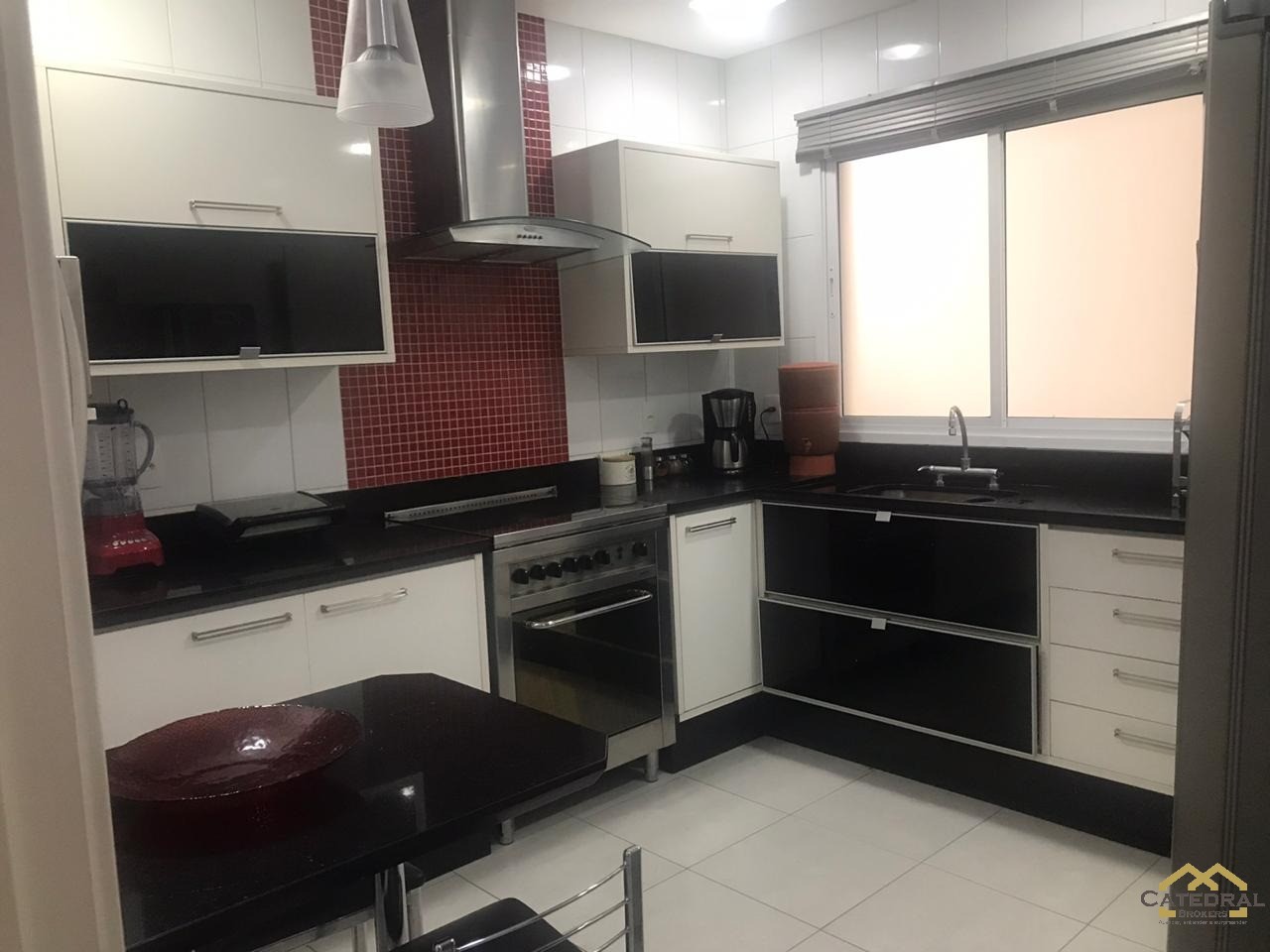 Apartamento para alugar com 3 quartos, 117m² - Foto 5