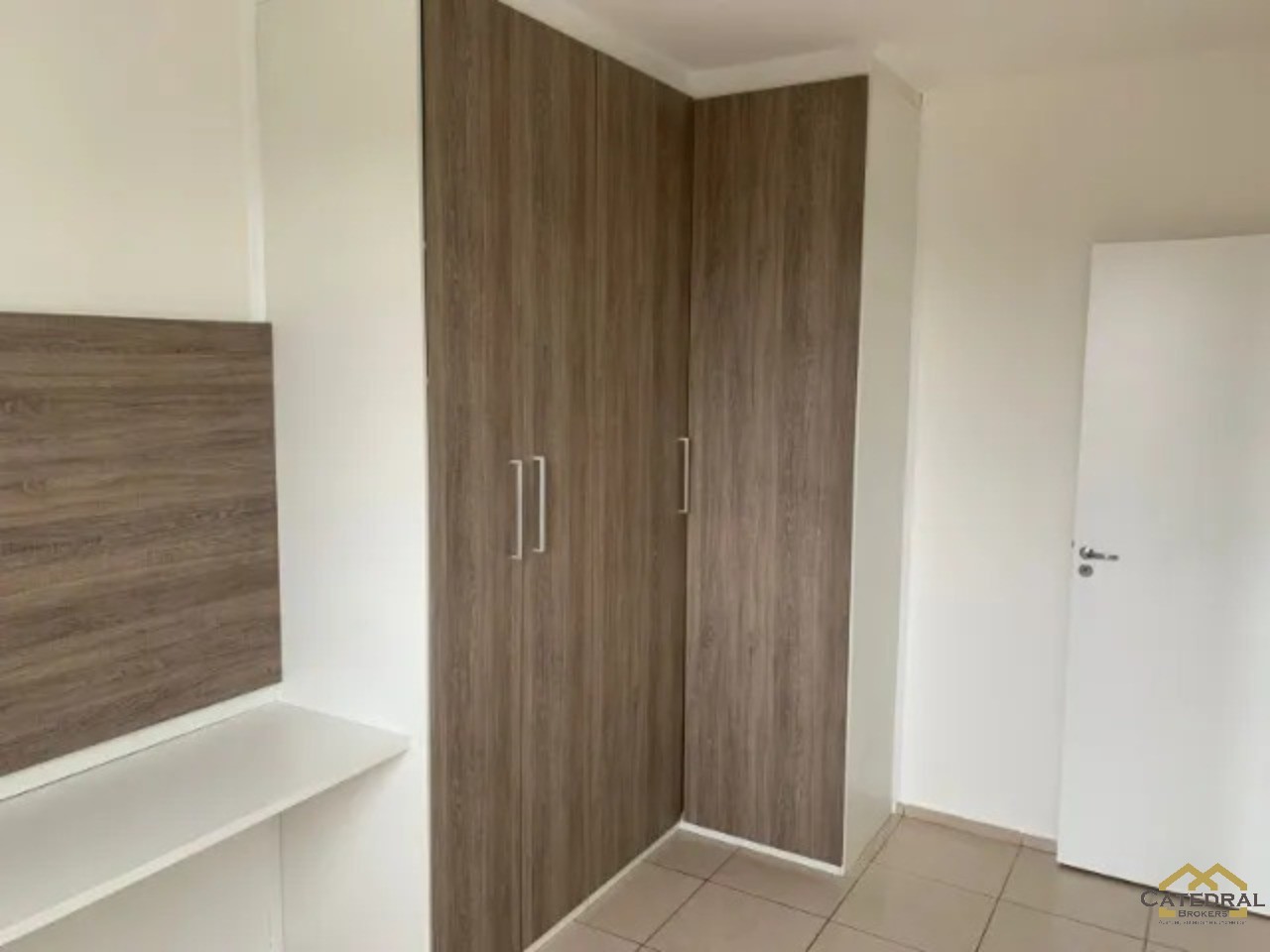 Apartamento à venda com 2 quartos, 51m² - Foto 11